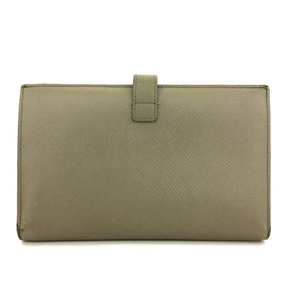 LARGE STRAP WALLET IN GRAINED CALFSKIN
PEBBLE - Picture 4 of 7